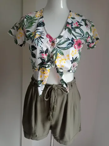 Magnifique short kaki avec noeud tresse T.S Pimkie