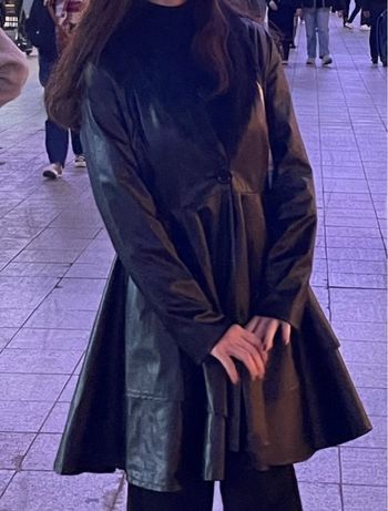 Veste trench patineuse similicuir fourrure