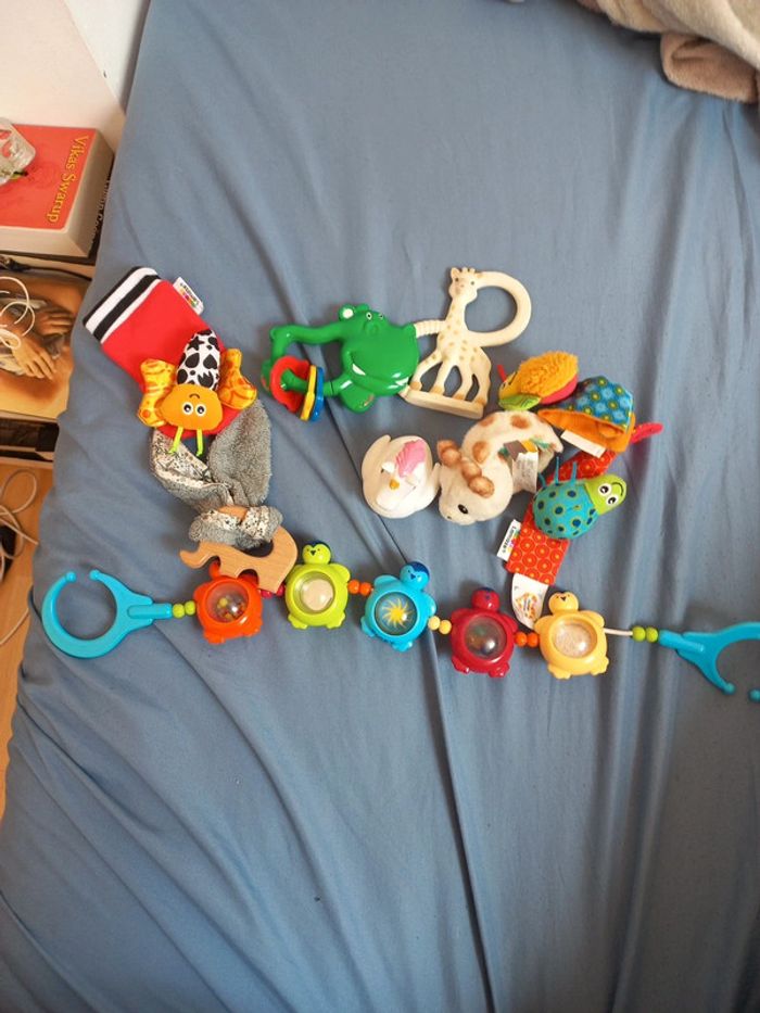 Jouets d'éveil