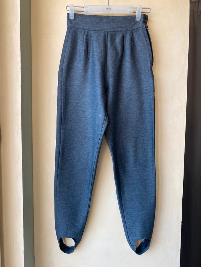 Pantalon gris fuseau taille haute vintage