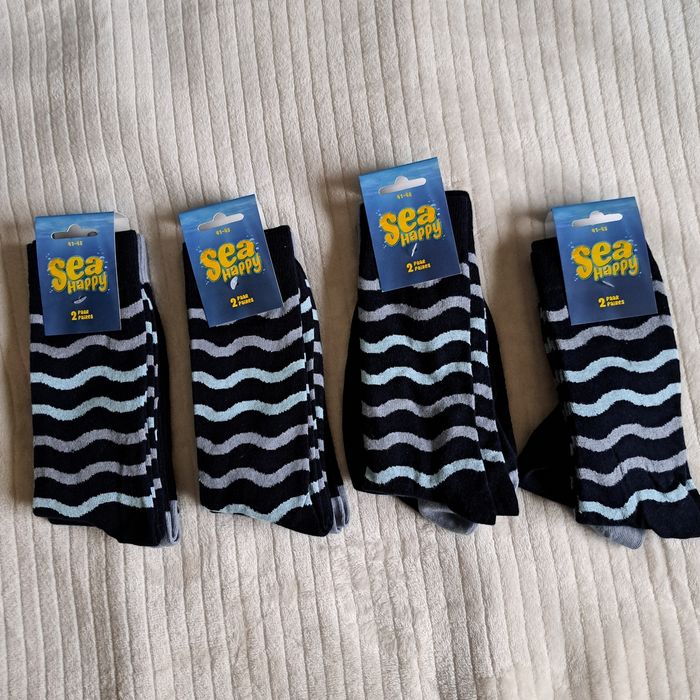 4  Lots  de 2 chaussettes T 41/45