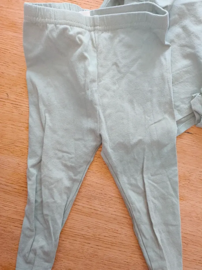 Ensemble kaki haut bas pull legging 12 18 mois fille neuf sans étiquette - photo numéro 3