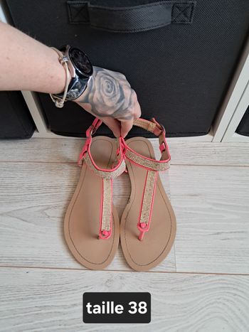 Sandale tong taille 38