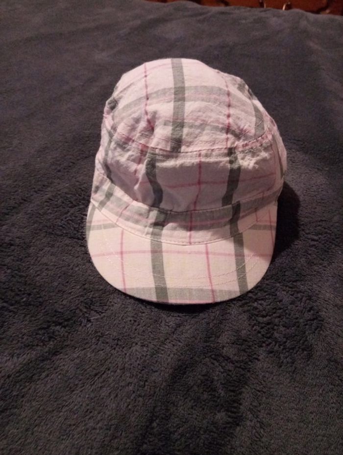 Casquette fille 12-18 mois