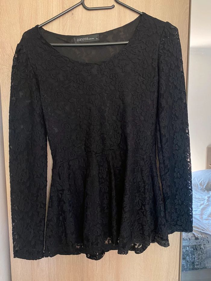 Top péplum dentelle noir