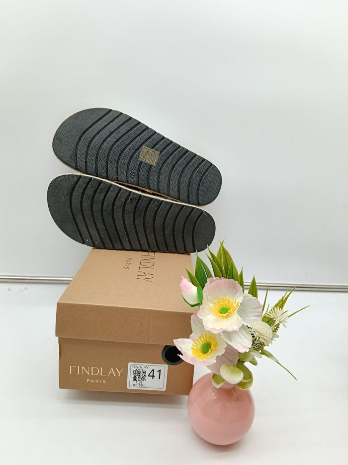 Claquettes Findlay - photo numéro 4