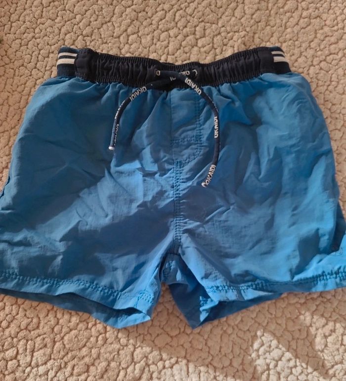 Short /short de bain 4 ans - photo numéro 2