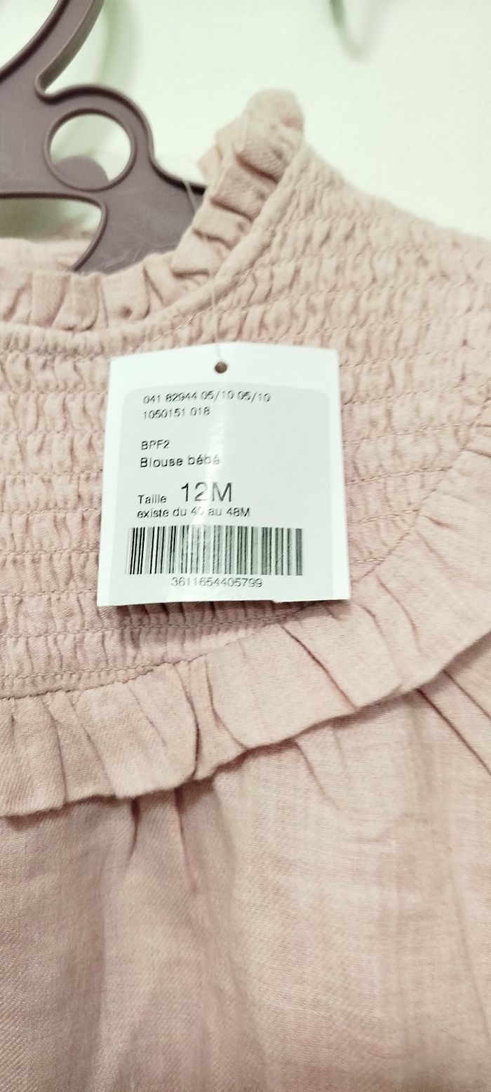Blouse bébé 💕 12 mois neuf - photo numéro 5