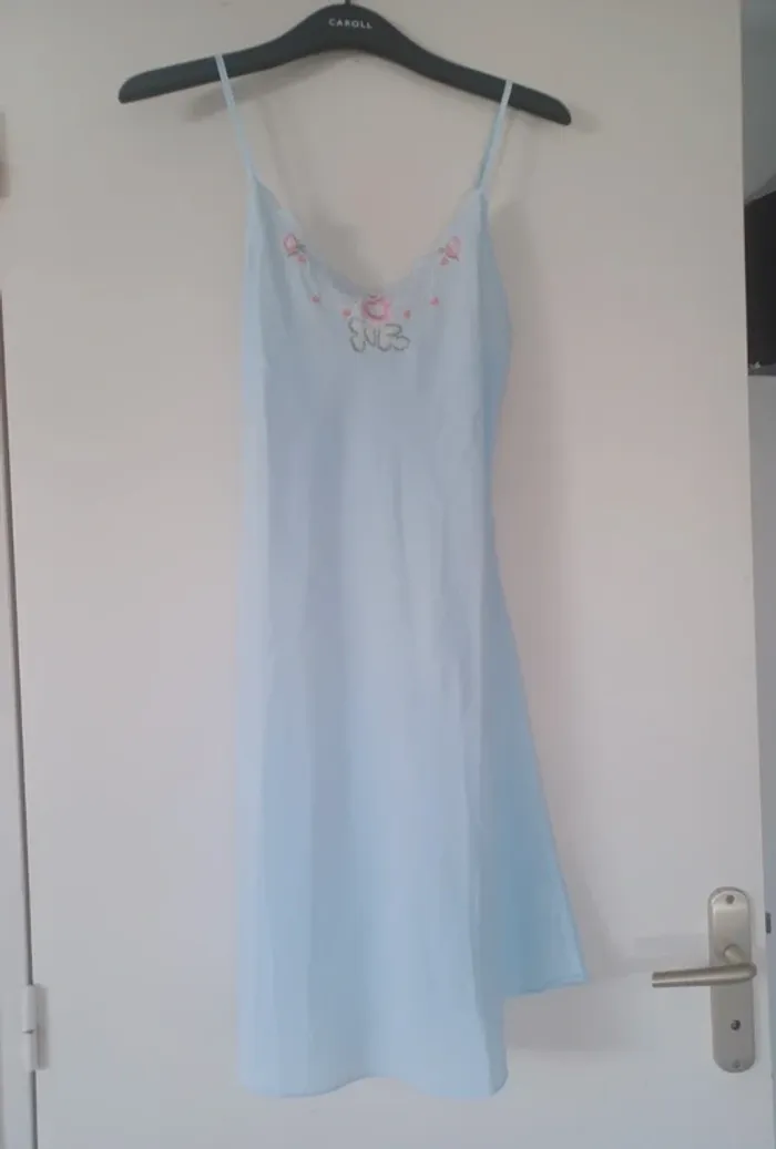 Nuisette bleu en soie femme