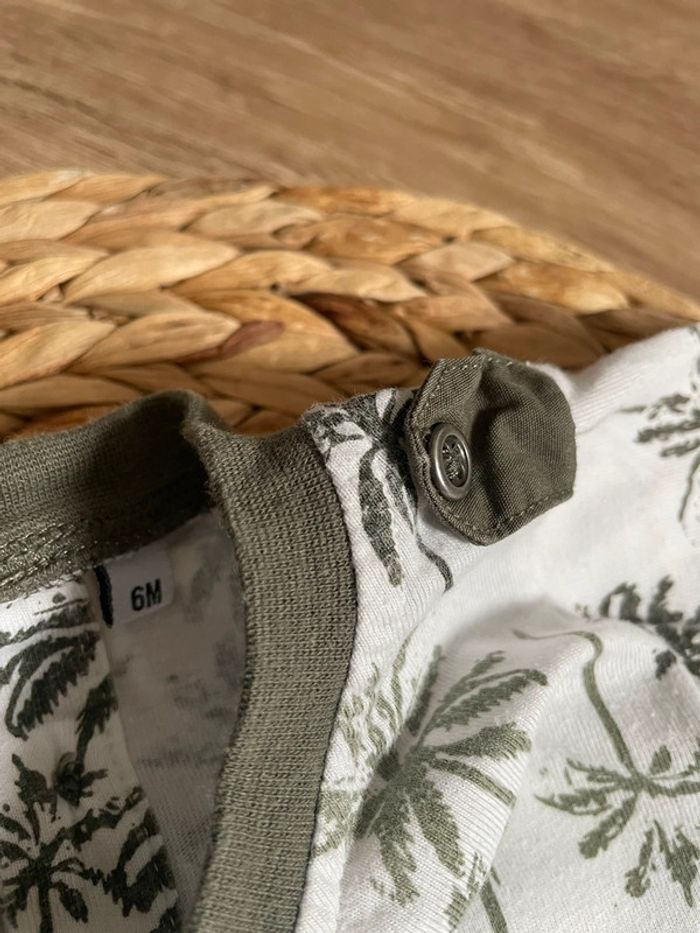 T-shirt 6 mois - photo numéro 3