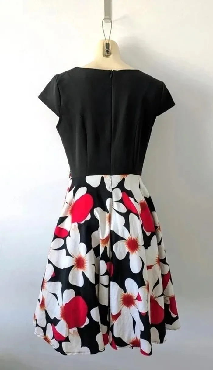 Robe d'été ample fleurie - Hippocampe - taille 40 - photo numéro 3