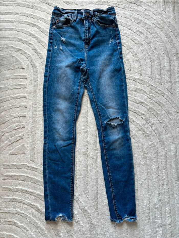 Lot de 3 jeans bleus troués stradivarius t 36 - photo numéro 13