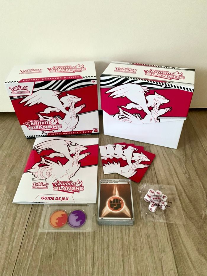 ETB - Coffret Dresseur d’Élite Flamme Blanche Reshiram avec goodies