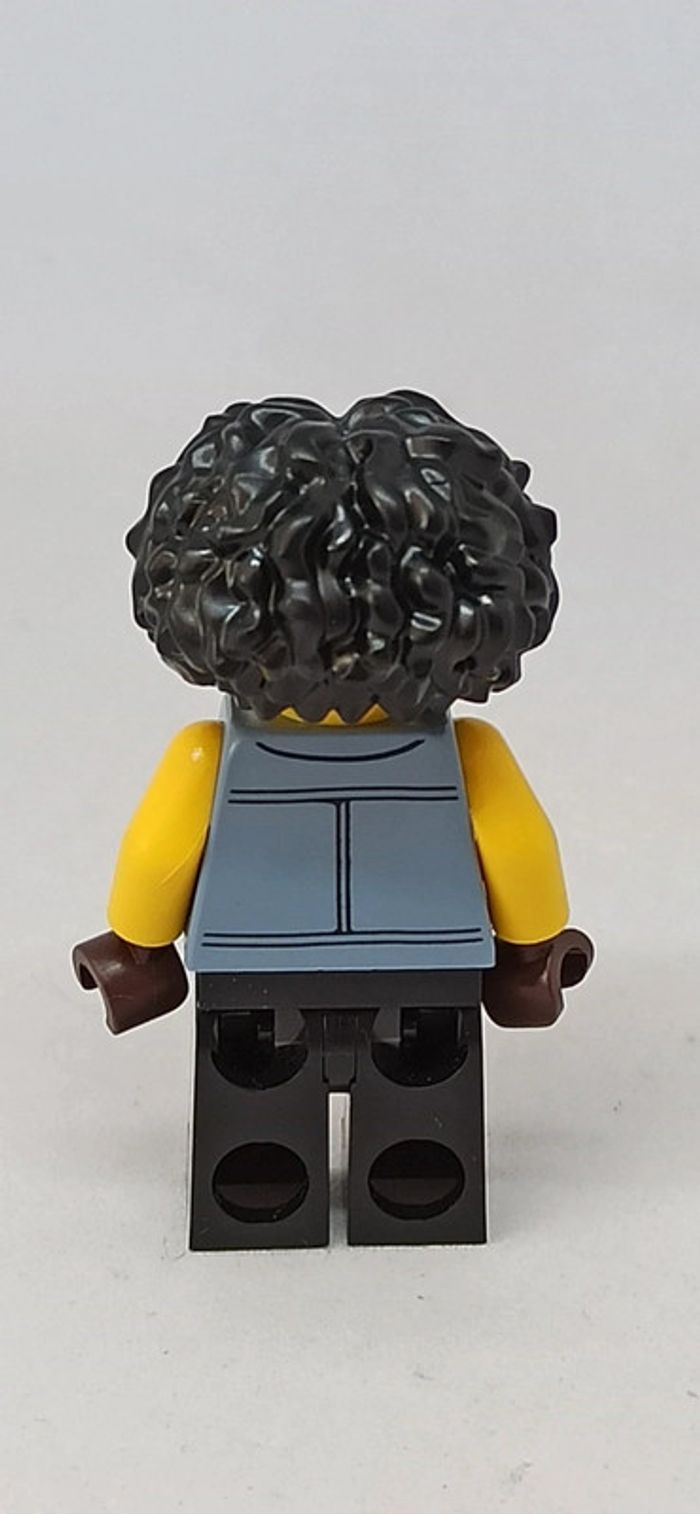 Femme cascadeuse lego - photo numéro 3