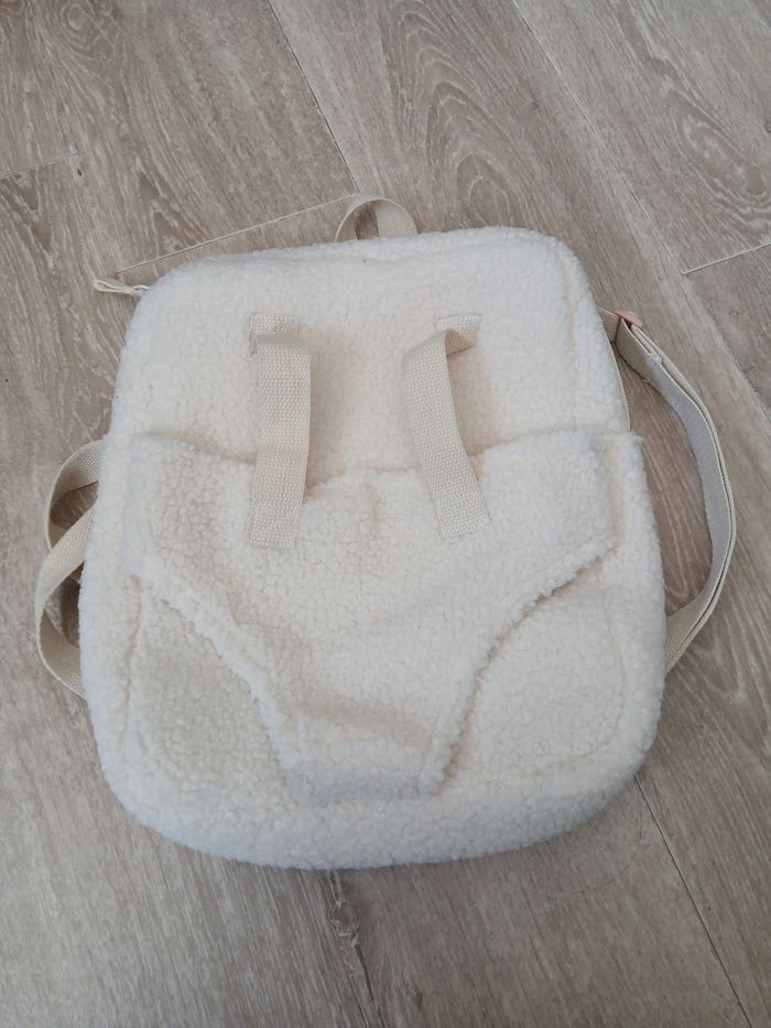 Jouet sac de transport poupon vertbaudet