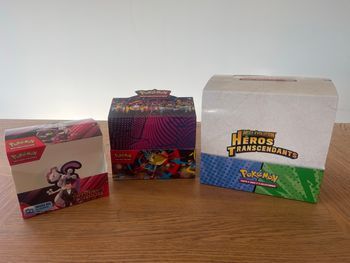 Lot de 3 présentoirs Pokémon vides 