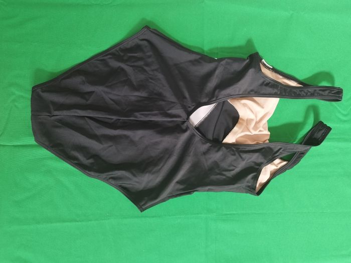 Maillot de bain femme taille 40 - photo numéro 2