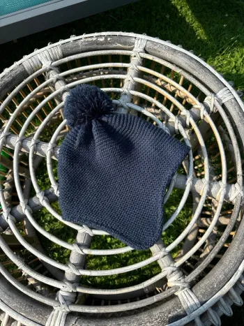 Bonnet pompon