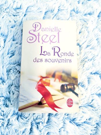 Roman : La ronde des souvenirs de Danielle Steel 🖤