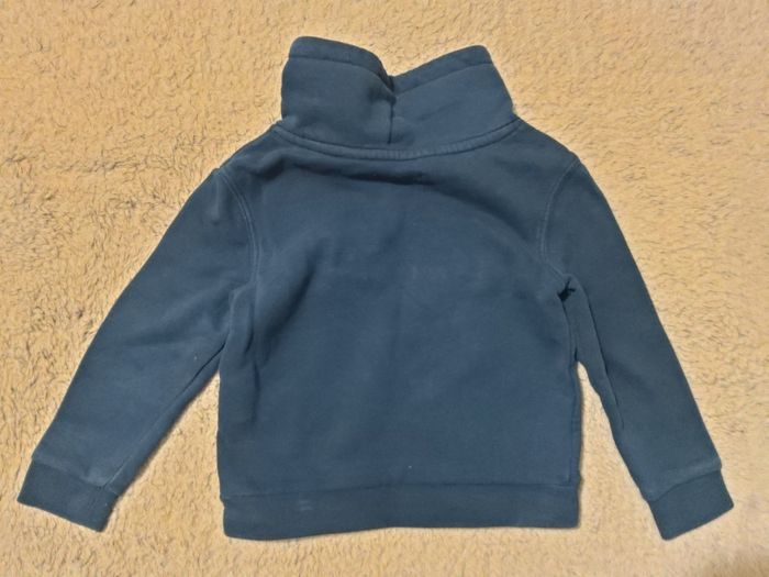 Pull bleu marine - photo numéro 2