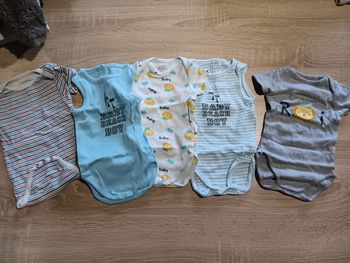 Bodies manches courtes