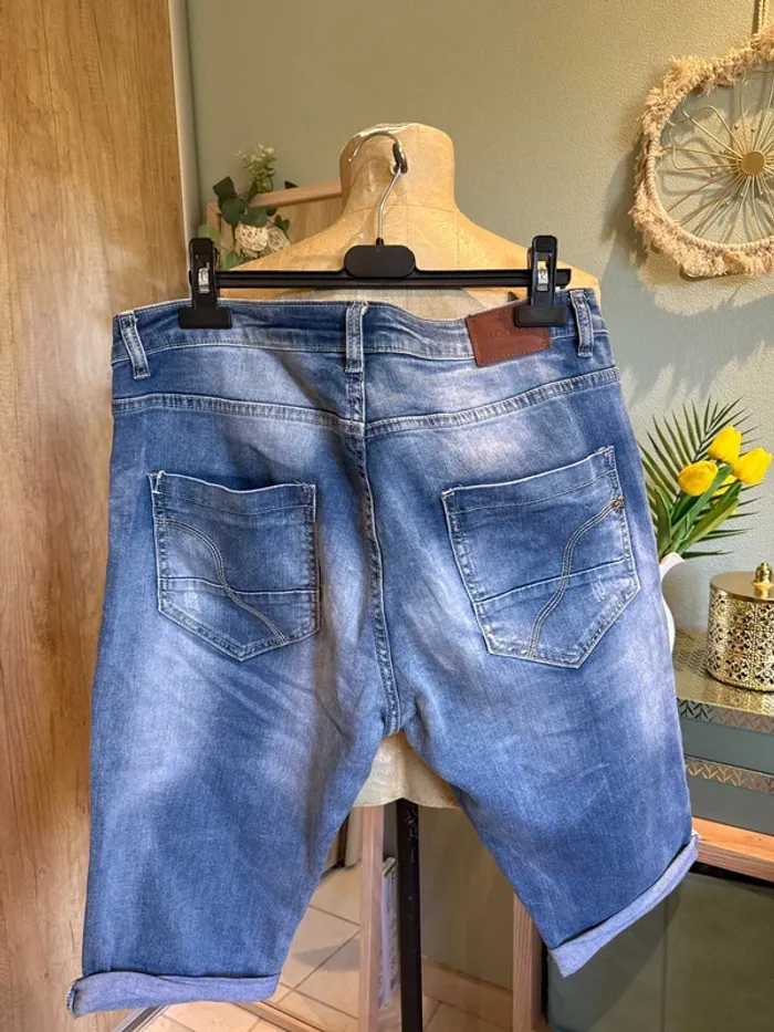 Short troué en jean 42/44 femme - photo numéro 3