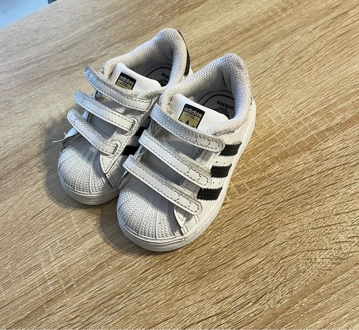 Adidas taille 20 - photo numéro 3
