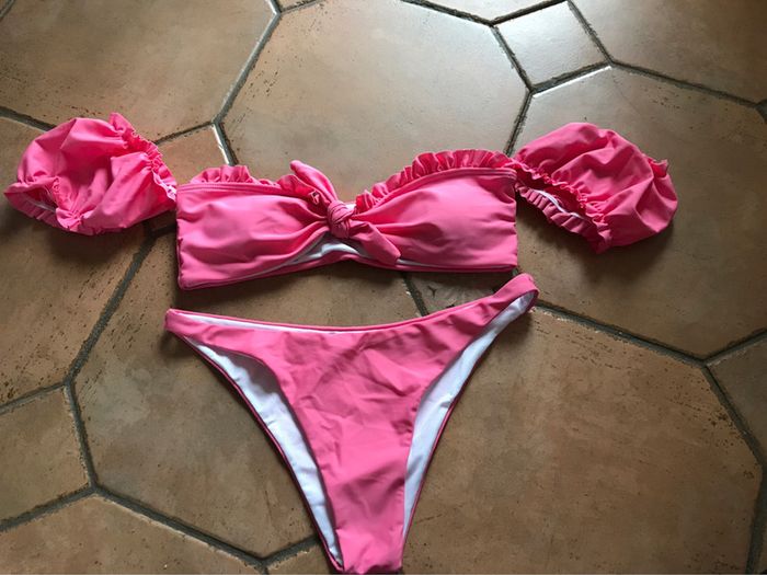 Maillot de bain rose neuf taille M