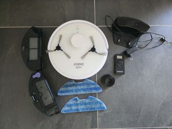 Aspirateur Amibot spirit ice laser H2O