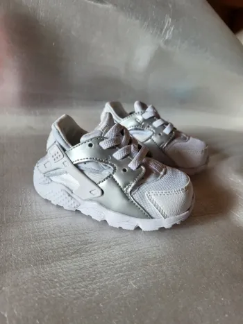 Nike huarache neuf mixte