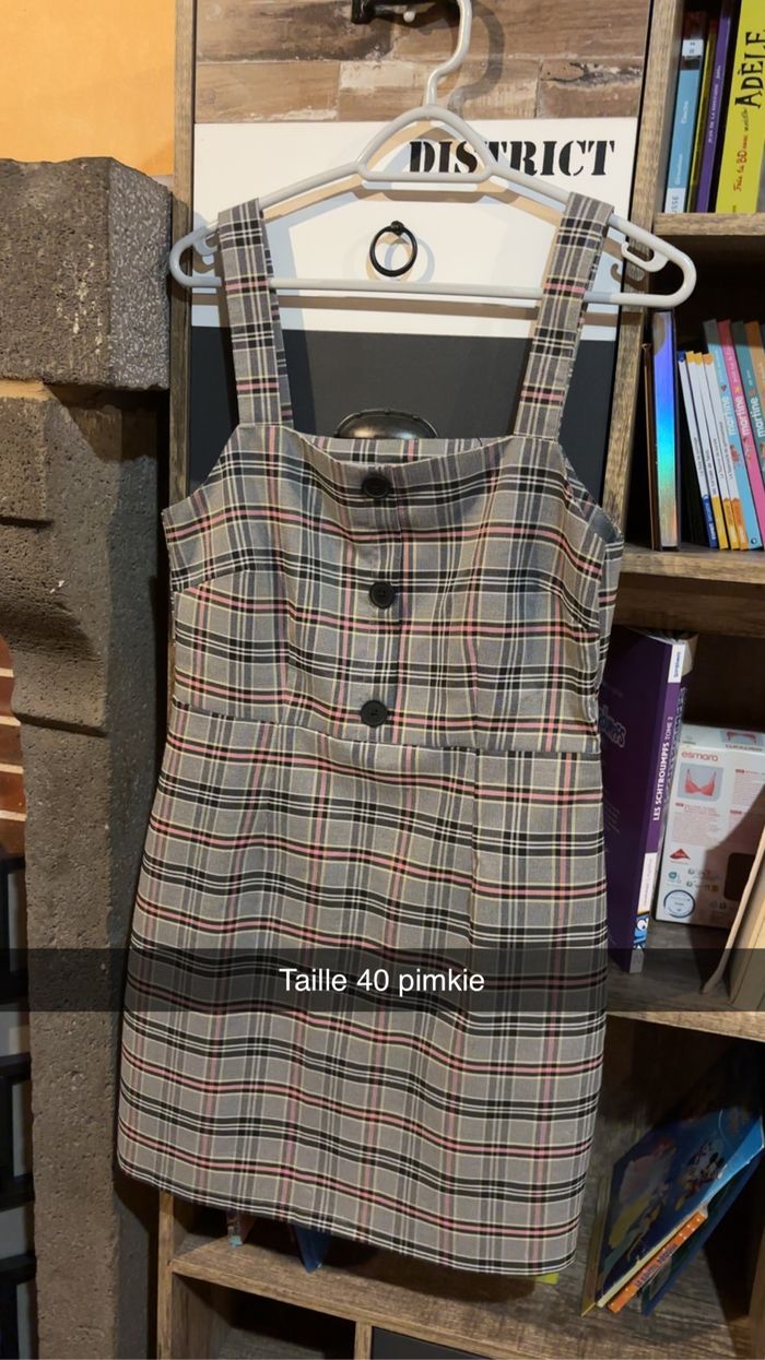 Robe à carreaux
