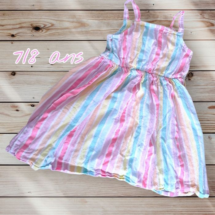 🌟💗 Jolie robe pastel estivale Primark – 7/8 ans 💗🌟 - photo numéro 2