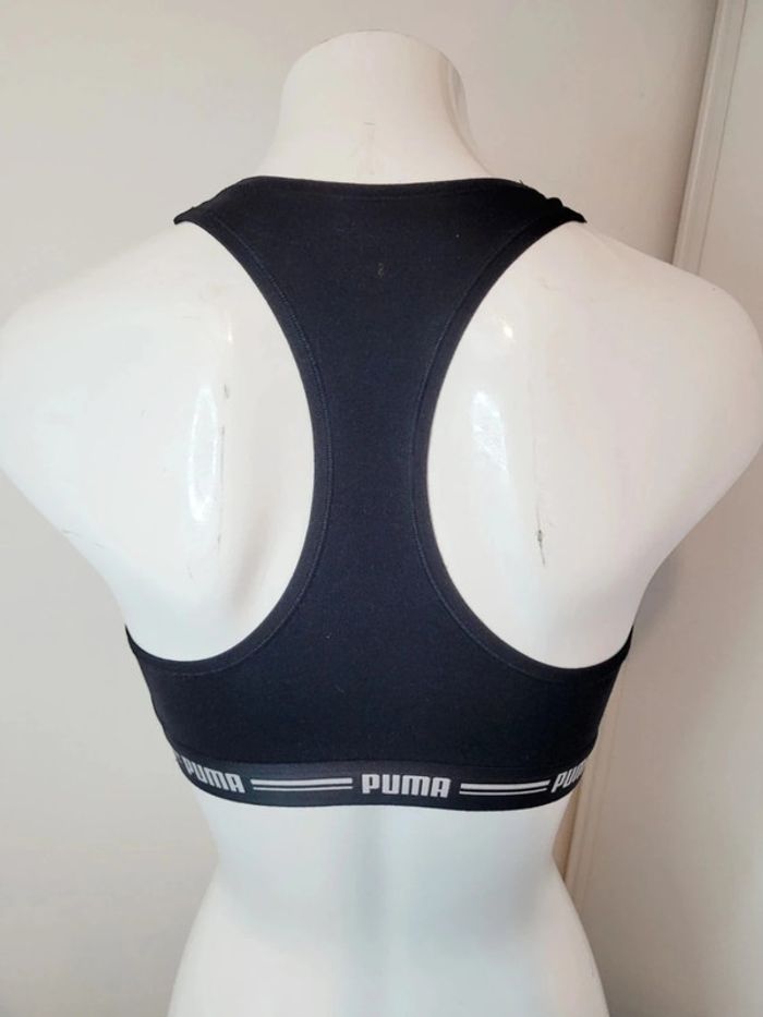 Jolie brassière sport Puma taille L (38-40) - photo numéro 4