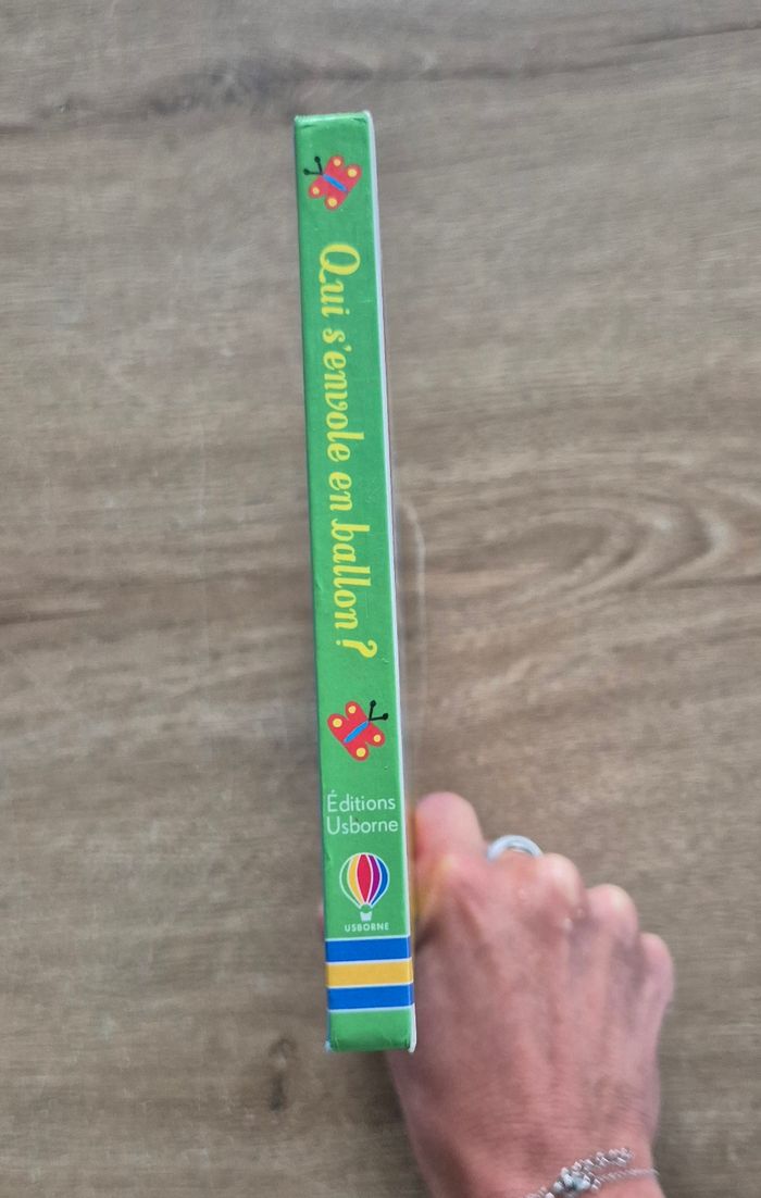 Livre Qui s'envole en ballon ? - photo numéro 8