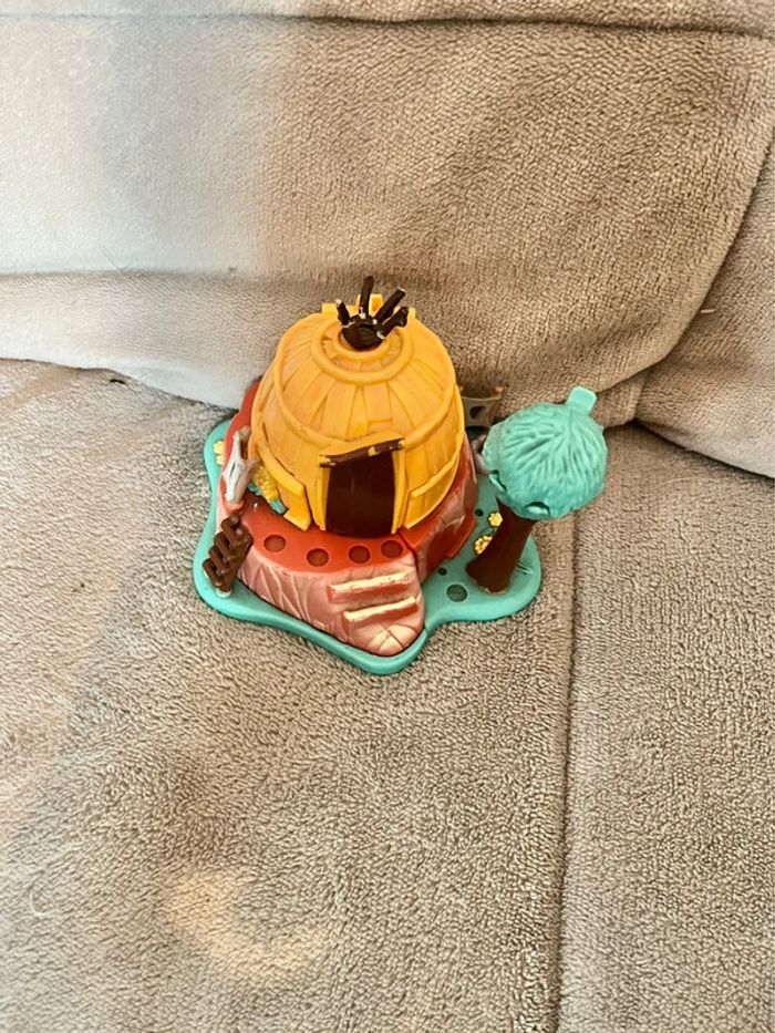 Polly pocket bluebird Disney pocahontas