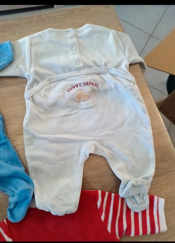 Lot 3 pyjamas hivers garçon 1 mois - photo numéro 9
