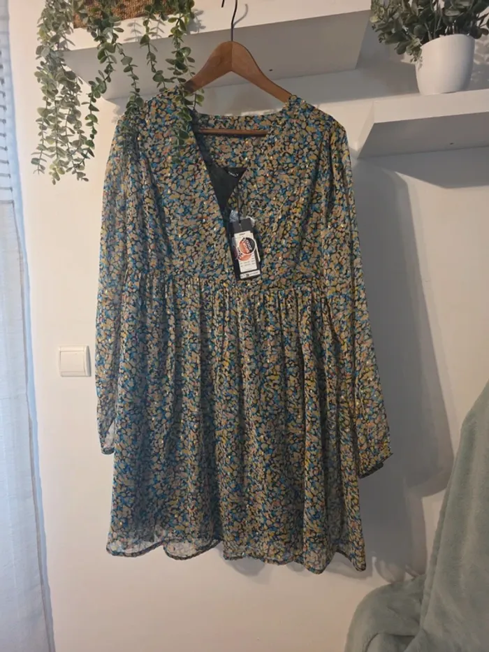 Robe Only neuve