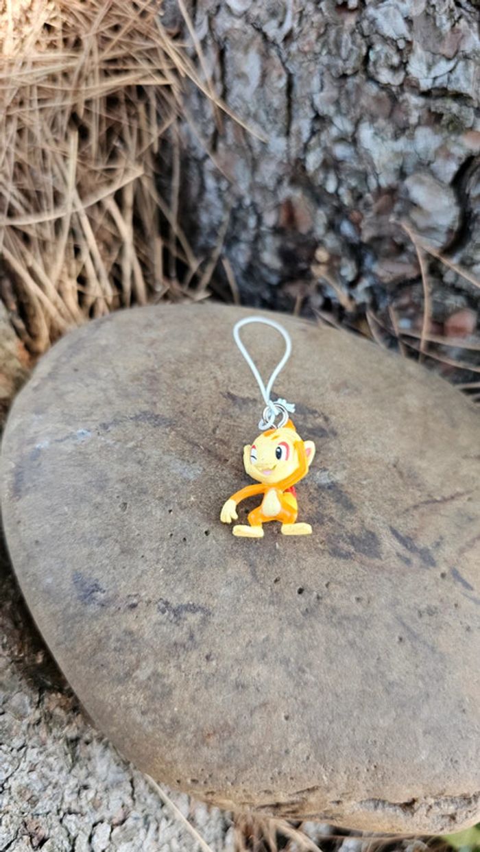 Super petite figurine Pokemon Nintendo porte clé Ouisticram - photo numéro 2