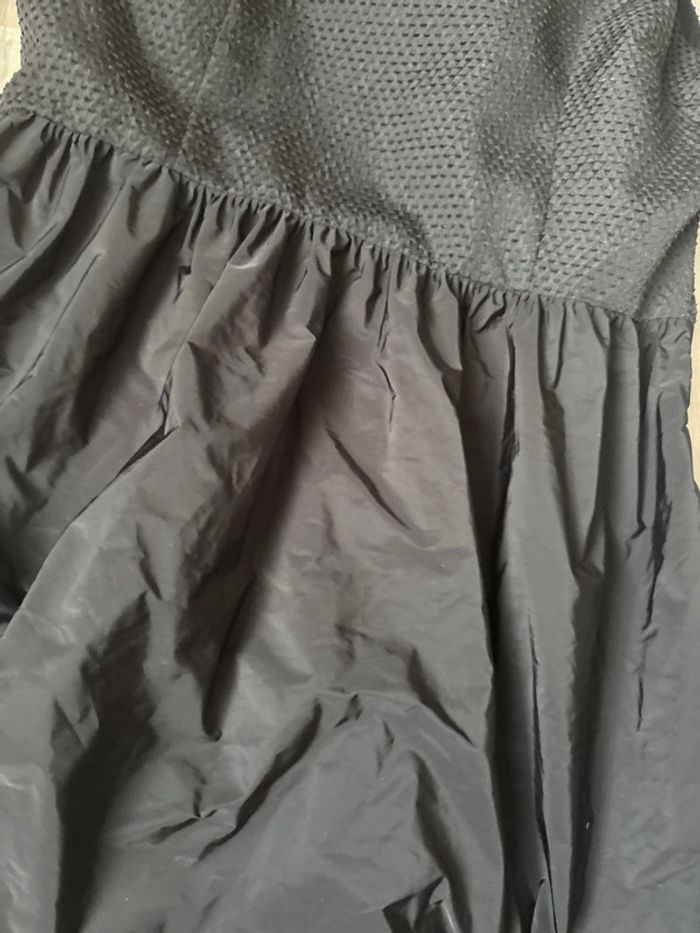 Robe noire - photo numéro 5