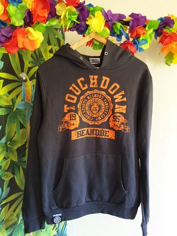 Sweat capuche theme football americain