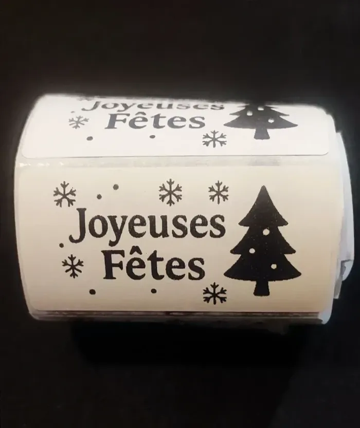 Lot de 50 autocollants “Joyeuses Fêtes” stickers Noël pour emballages et colis - photo numéro 2