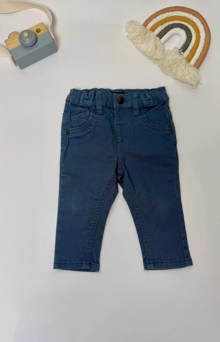 Pantalon Kiabi bleu bébé garçon taille 6 mois