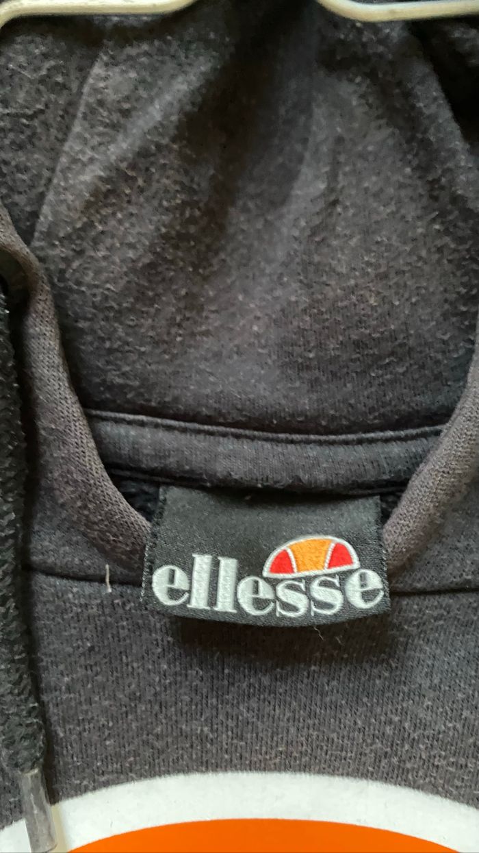 Pul Ellesse - photo numéro 2