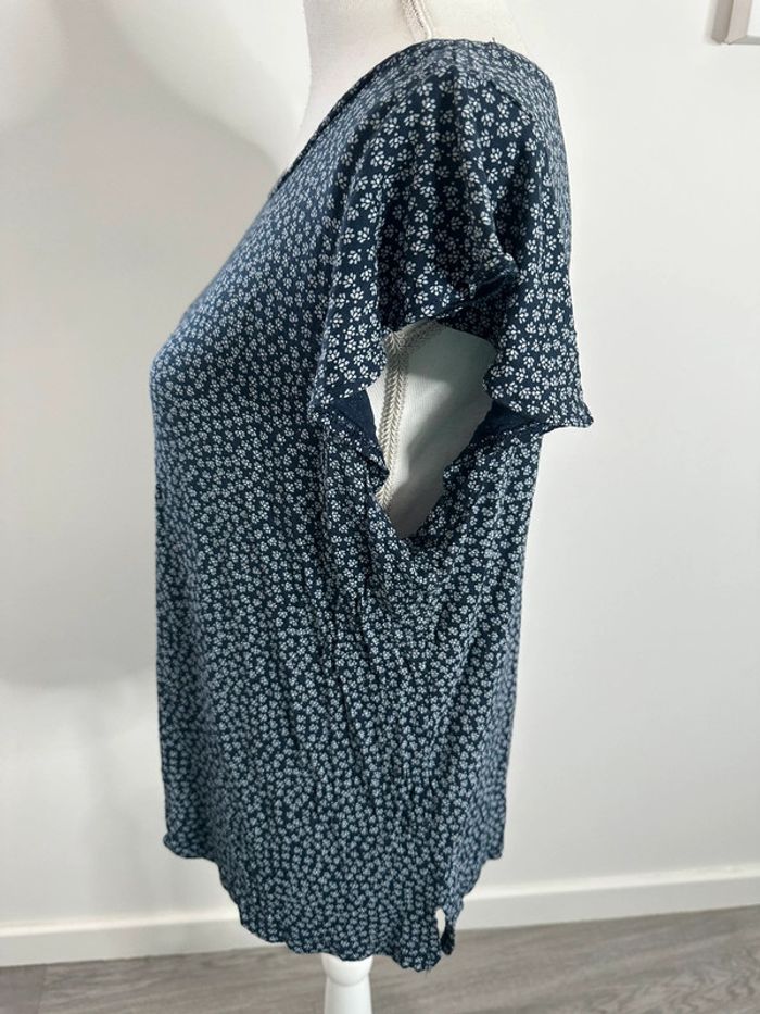 Blouse à fleurs marguerites bleue marine et blanche H&M T40 L - photo numéro 4