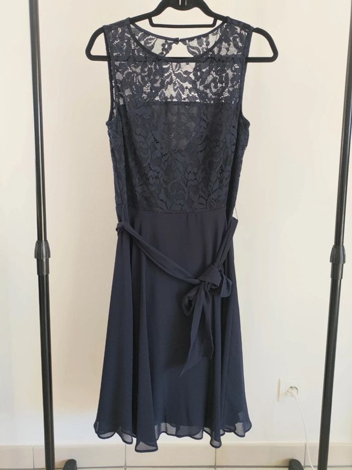 Esprit robe dentelle marine XL
