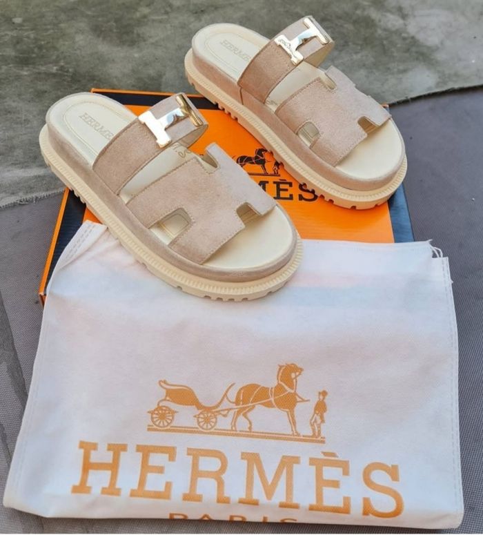 Sandale Hermès plusieurs pointures dispo ✅