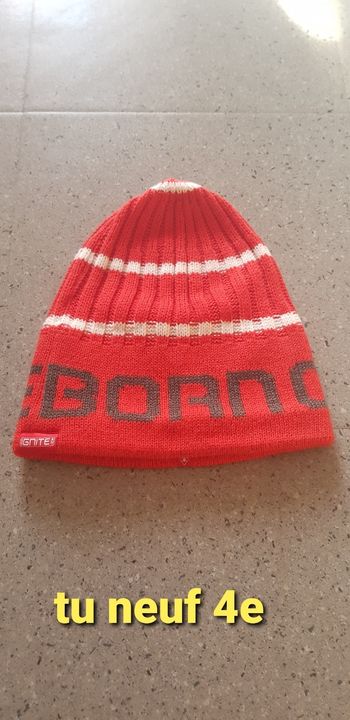 Bonnet neuf