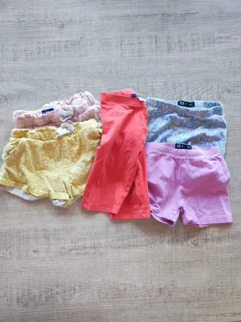 4 shorts et un pantacourt