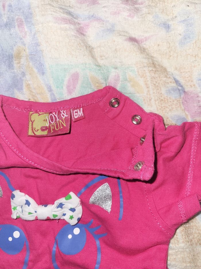 Tee-shirt fille 6 mois - photo numéro 2