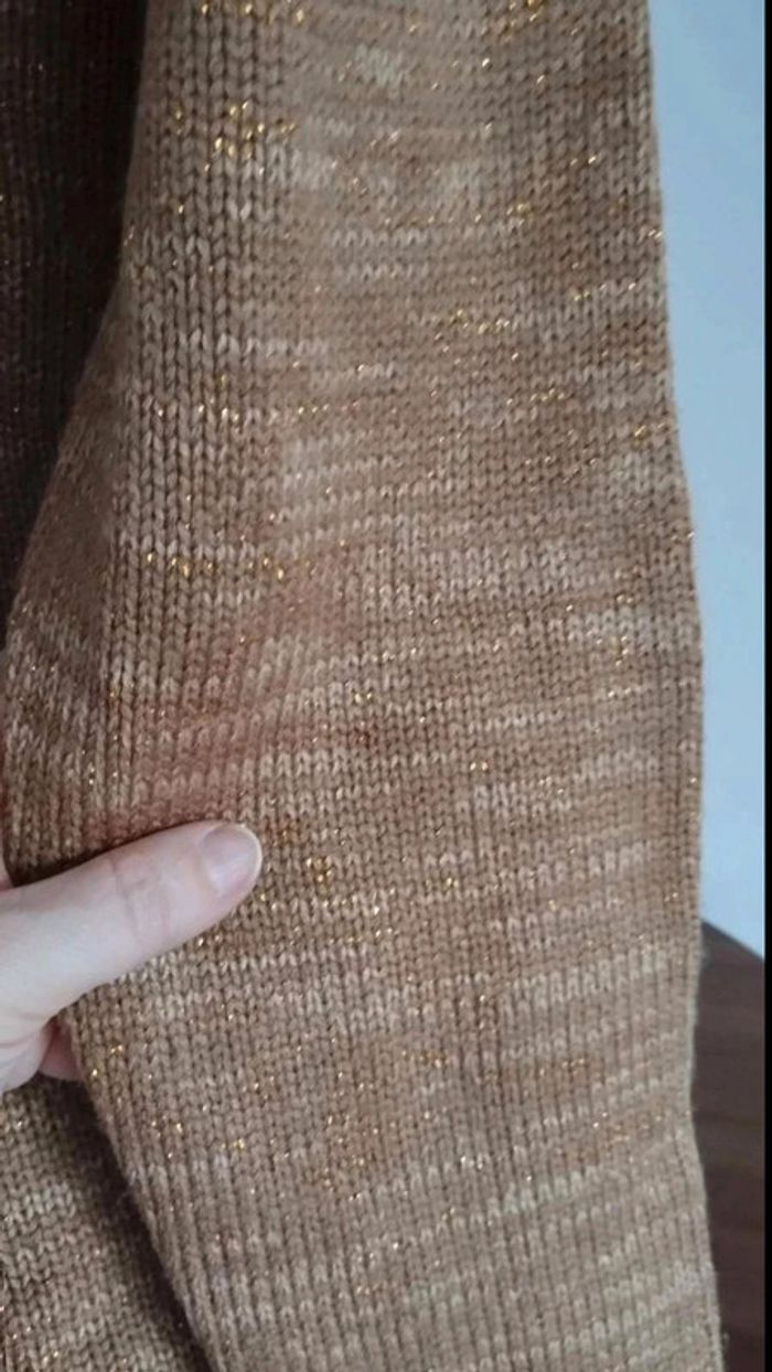 Pull  marron beige  fil  doré taille  38/40 - photo numéro 10